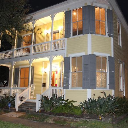 Historic 1899 Home For Summer Galveston Zewnętrze zdjęcie
